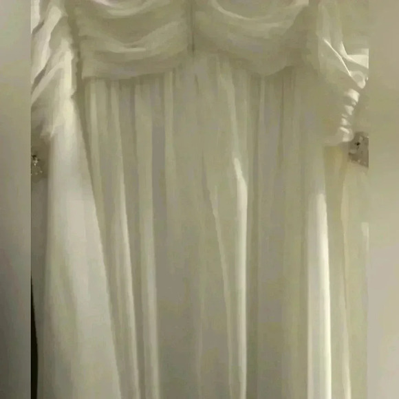 DB Studio by David’s Bridal A line beaded bodice wedding dress. EUC Size 18 - Picture 3 of 13